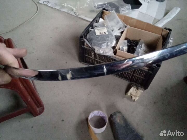 Мерседес Е211 молдинг бампера