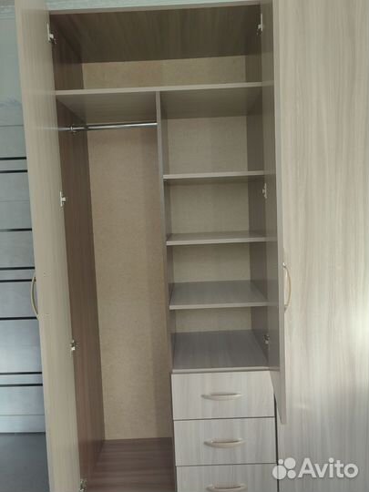 Шкаф для одежды бу