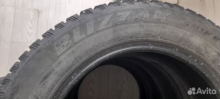 Bridgestone Blizzak Spike-01 185/65 R15