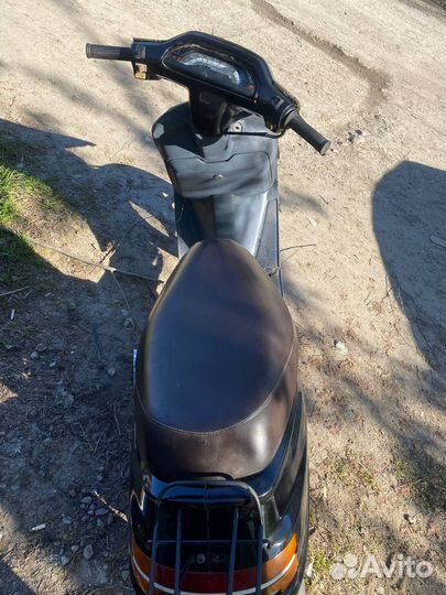 Скутер Honda Dio