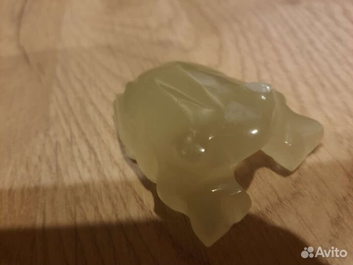 Коллекция фигур лягушек