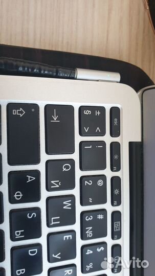 Apple MacBook Air 13 2010