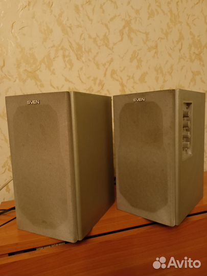 Акустические колонки sven