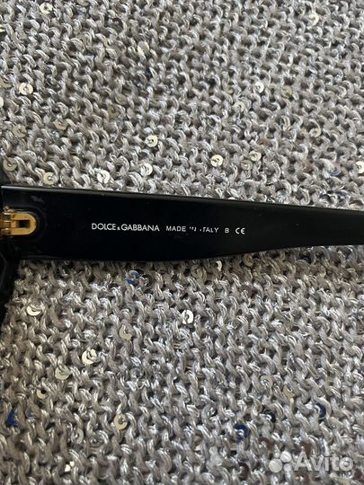 Солнцезащитные очки женские брендовые