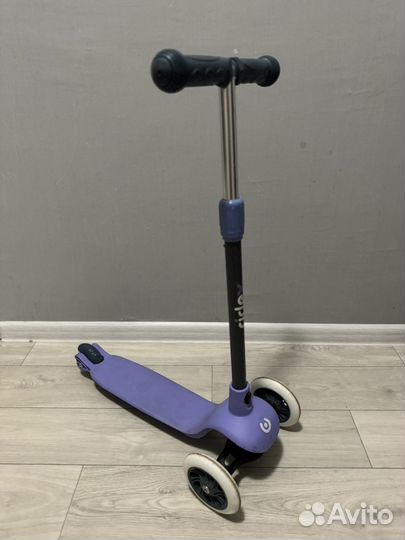 Детский трехколесный самокат