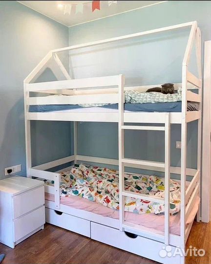 Двухъярусная кровать домик 180х90