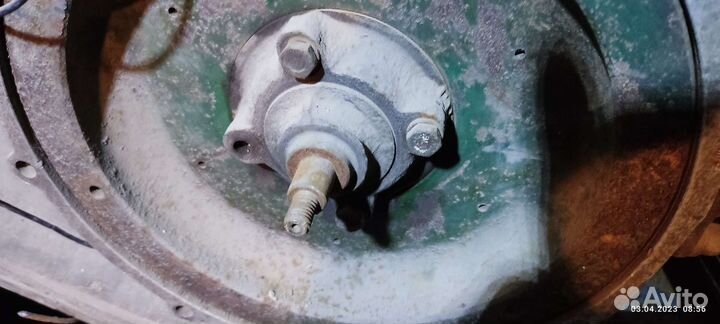 Двигатель diesel Петер одноцилиндровый рабочий