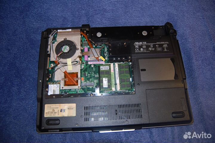 Ноутбук asus на запчасти