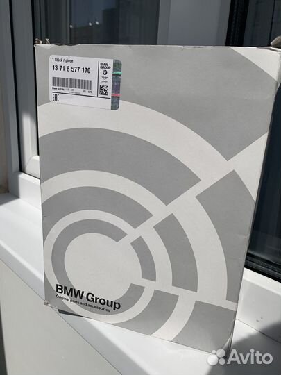 Воздушный фильтр BMW 13718577170