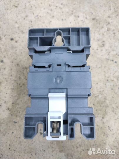 Магнитный пускатель