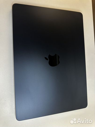 MacBook Air 13 2022 M2 8GB/256SSD