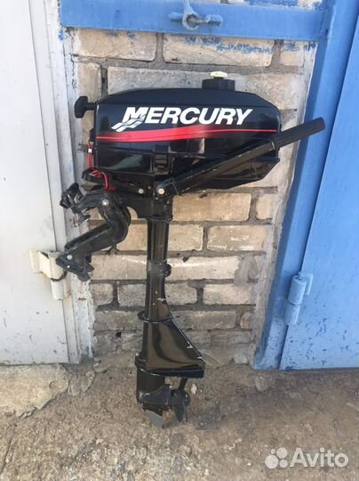 Мотор меркурий 2,5л.с