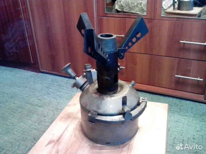 Примус бензиновый (лампа)