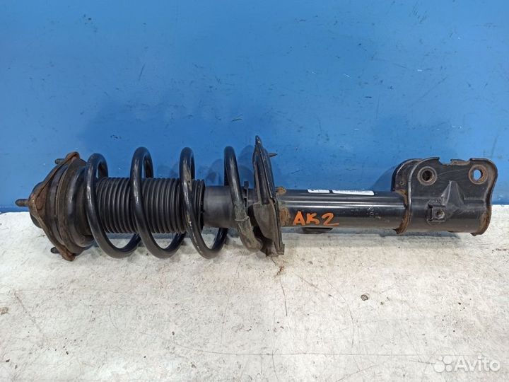 Амортизатор передний левый Hyundai Santa Fe 3 DM