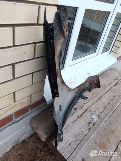 Toyota corolla 150 крыло левое