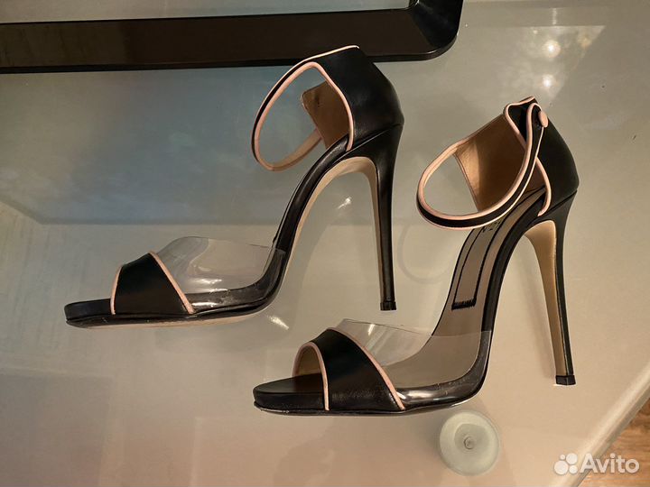 Босоножки новые 38 n21