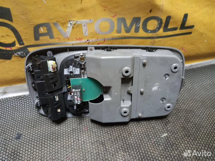 Светильник салона KIA sorento BL