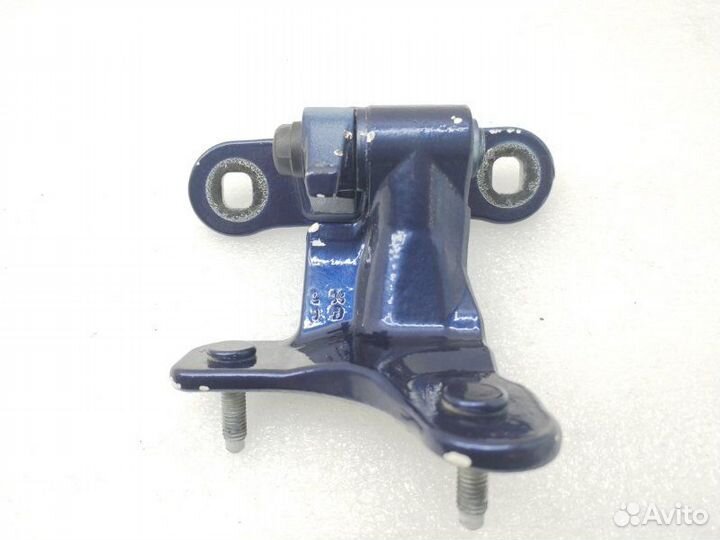 Петля двери задняя левая Mercedes-Benz Cls-Class