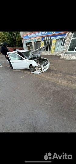 Nissan Sunny 1.3 AT, 2002, битый, 200 000 км
