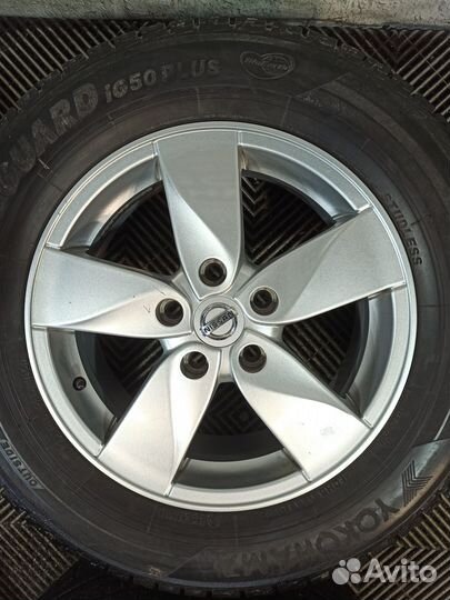 Колеса зима Nissan X-Trail 5x114.3 215/65 R16