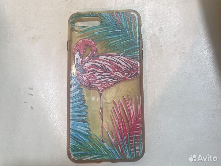 Чехлы на iPhone 7