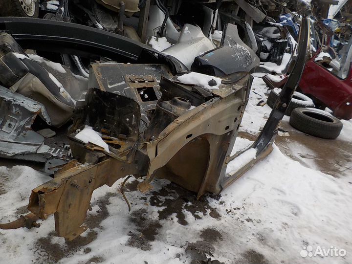 Боковина кузова renault logan