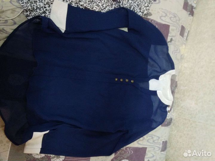 Одежда для девочек среднего размера 5 платьев