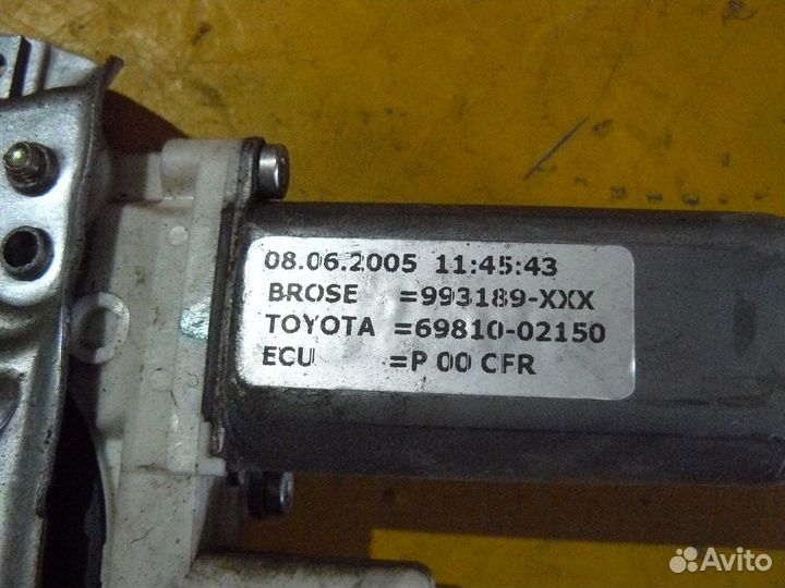 Стеклоподъемник левый передний Toyota Corolla E12