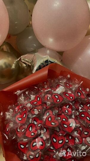 Букет с человеком пауком