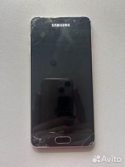 Телефон Samsung galaxy a3 2016