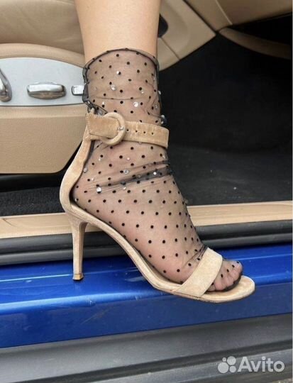 Носочки сетка со стразами новые