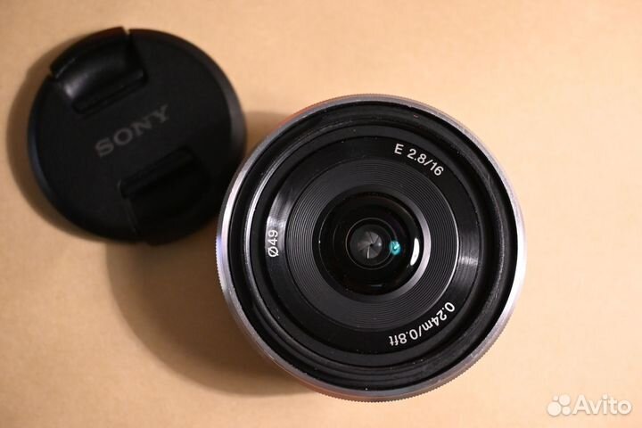 Объектив Sony E 16mm F2.8 SEL16F28 (блинчик)