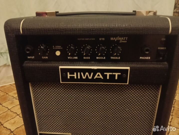 Гитарный комбоусилитель hiwatt G15