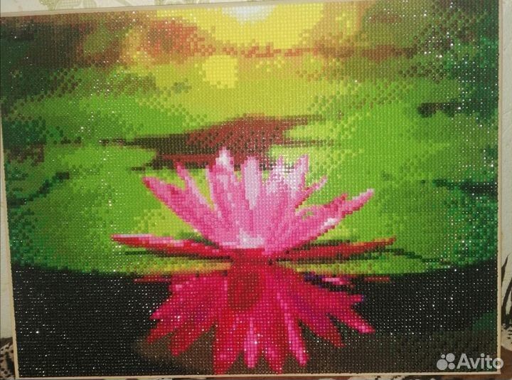 Алмазная мозаика на подрамнике Лотос