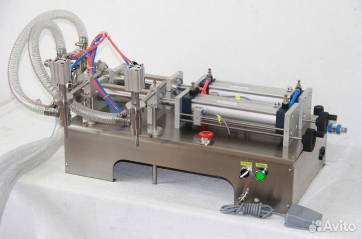 Дозатор жидкости поршневой серии LPF/2 сопла