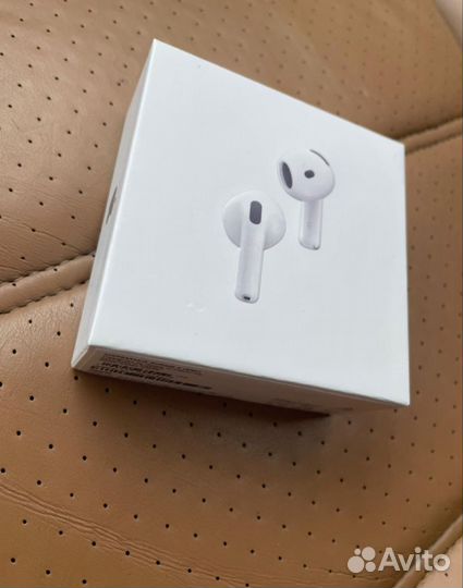 AirPods 4 с шумоподавлением новые