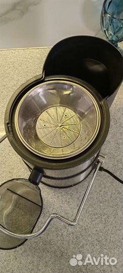 Соковыжималка scarlett