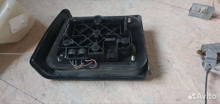 Фанарь задни правый jetta 2