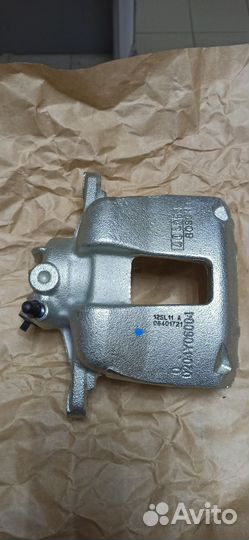 Суппорт тормозной передний правый Geely Emgrand