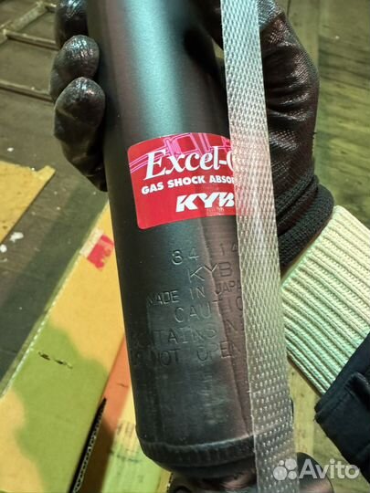 Амортизатор задний е34