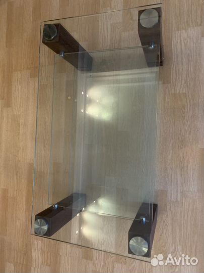 Стеклянная тумба