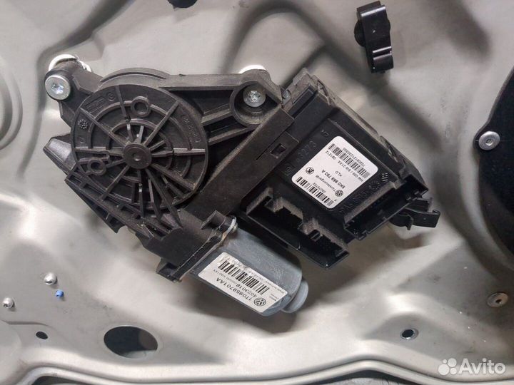 Стеклоподъемник электрический Skoda Octavia (A5), 2013