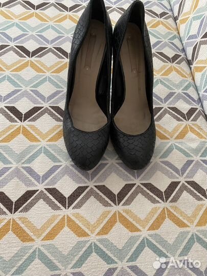 Туфли женские zara 38-39 р