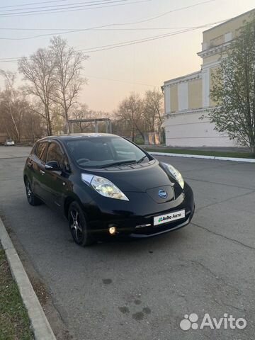 Nissan Leaf AT, 2012, 86 000 км с пробегом, цена 400000 руб.