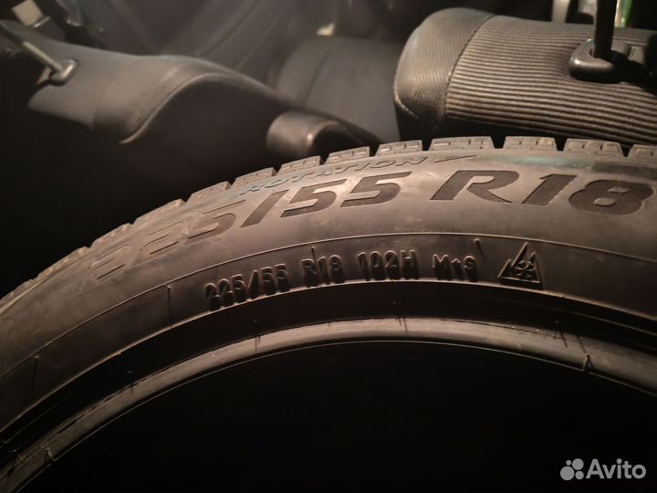 Pirelli Ice Zero FR 225/55 R18