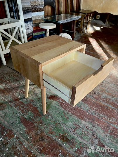 Тумба из массива в скандинавском стиле