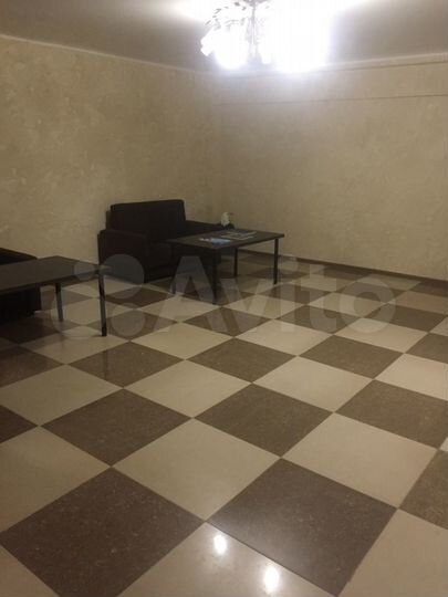 Помещения свободного назначения, до 2000 м²