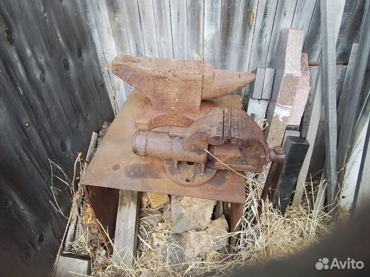 Наковальня и тиски