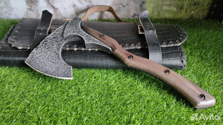 Подарочный набор в чехле топор и нож