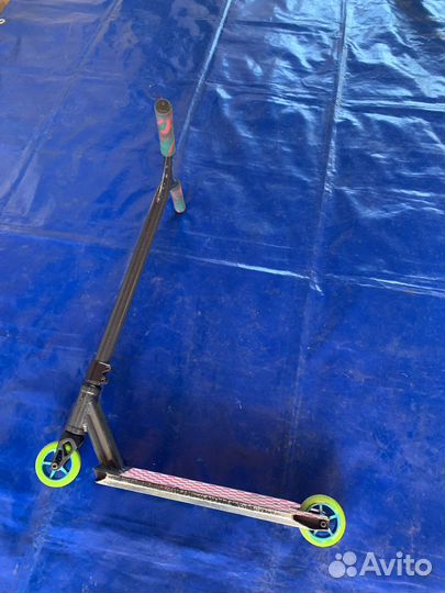 Трюковой самокат